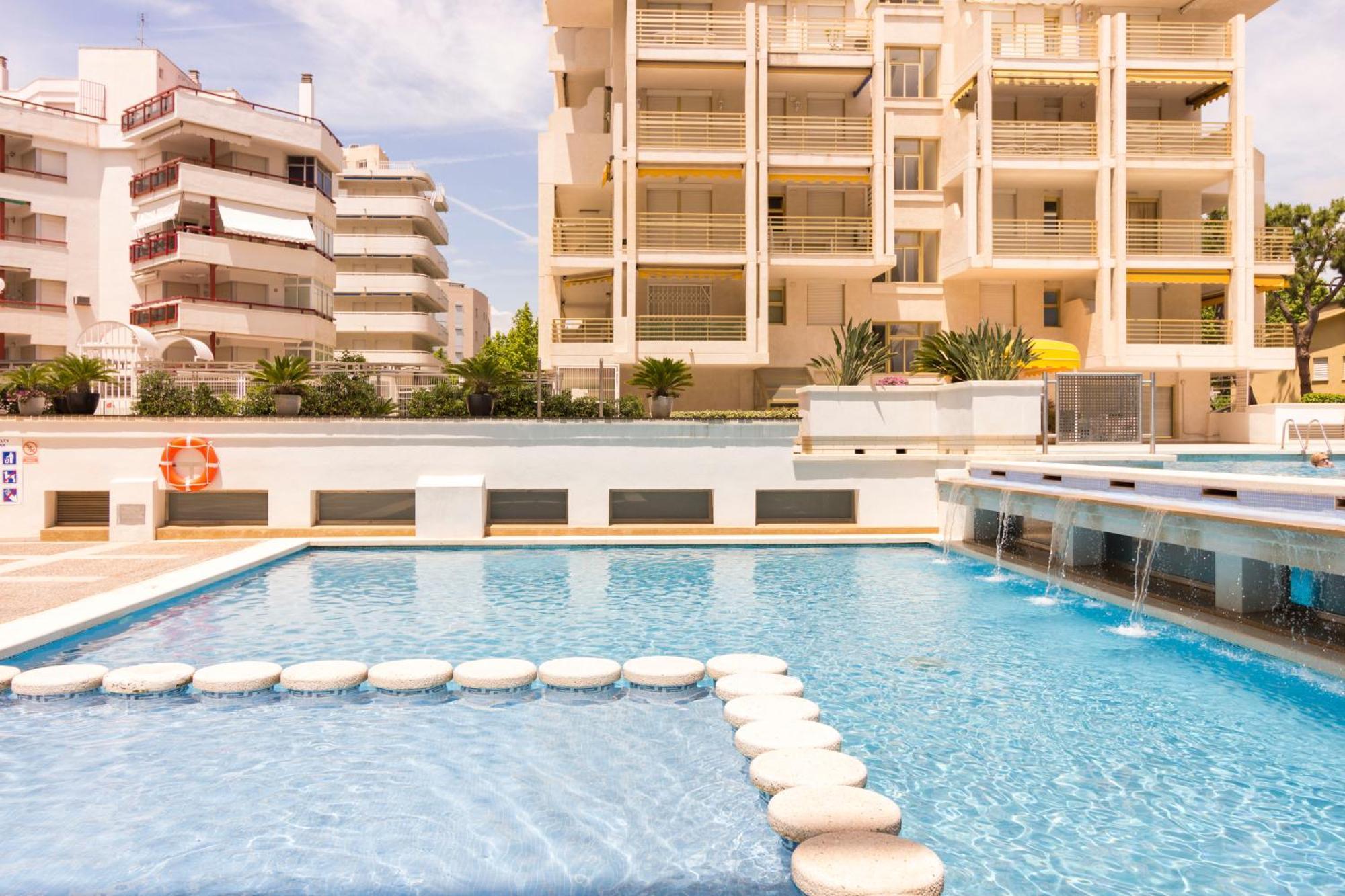 Novelty I Arysal 2 Apartment ซาลอว์ ภายนอก รูปภาพ
