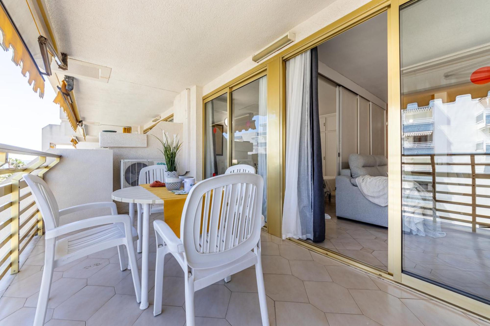 Novelty I Arysal 2 Apartment ซาลอว์ ภายนอก รูปภาพ